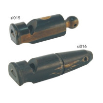 Silbato para perros . Hueso. Monotonal adiestramiento canino 