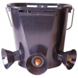 Cubo Corderos. 3 Tetinas 8 l MG2031