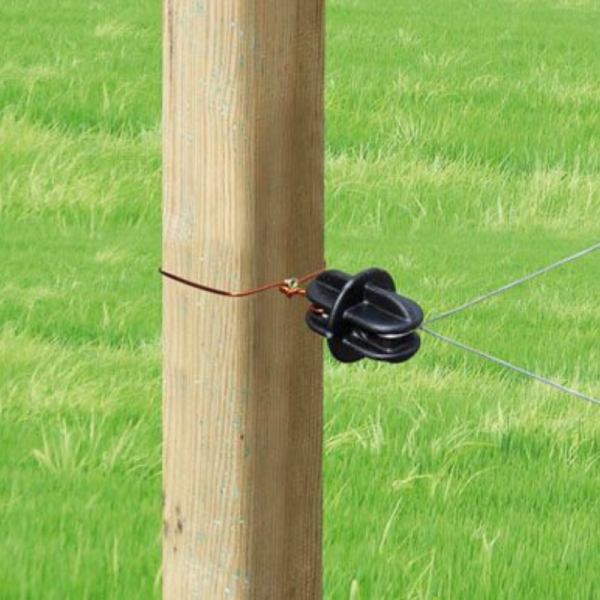 aislador-brida-poste-metalico-cerca-electrica